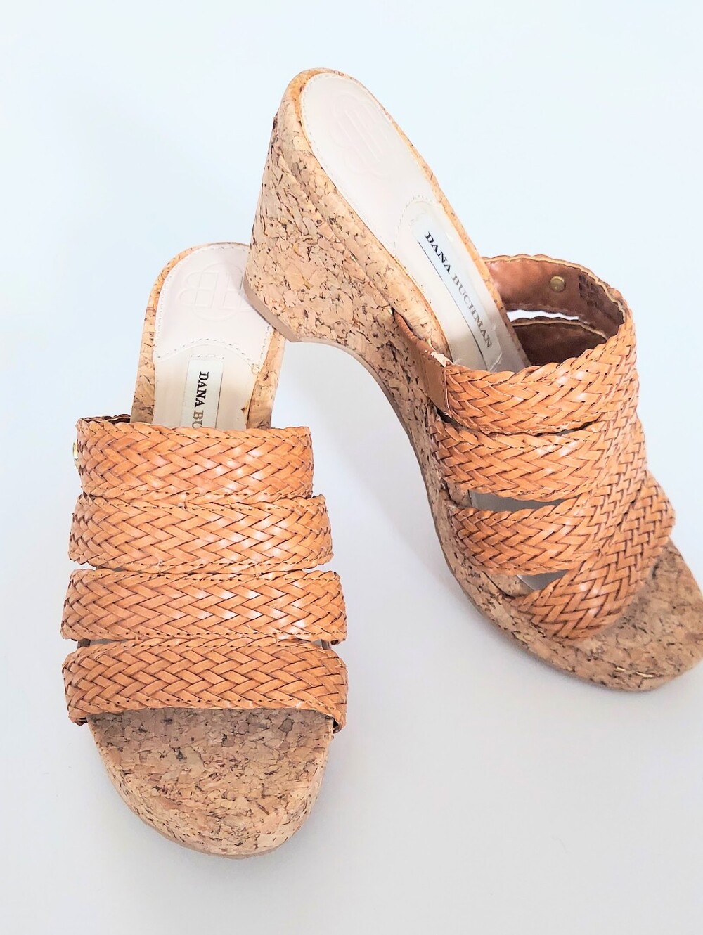 Dana Buchman Billy Brown Tan Slip On Strappy Open Toe Cork Wedge Sandals Sz 6 M